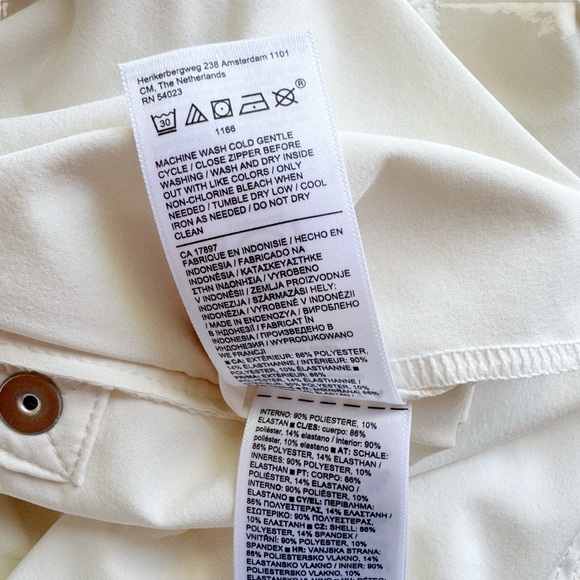 Athleta Vienna Cargo Skort Magnolia White Built in Shorts Size 2 Pockets 305514 - Picture 11 of 11